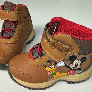 Disney Kids Brown and Red Mickey Mouse and Pluto Boots - Size 8 Toddlet